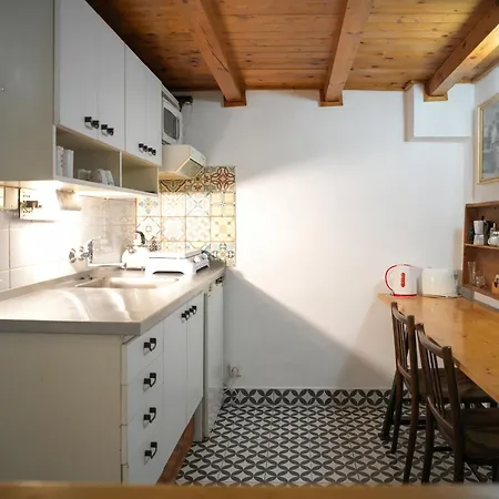 Charming In The Center Apartman Kassa