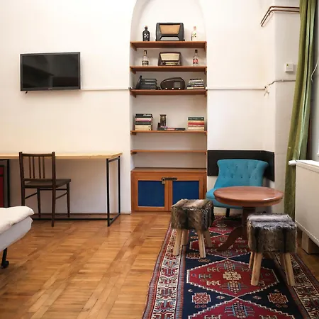 Apartment Charming In The Center