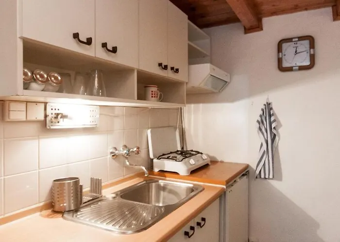 Charming In The Center Apartment *